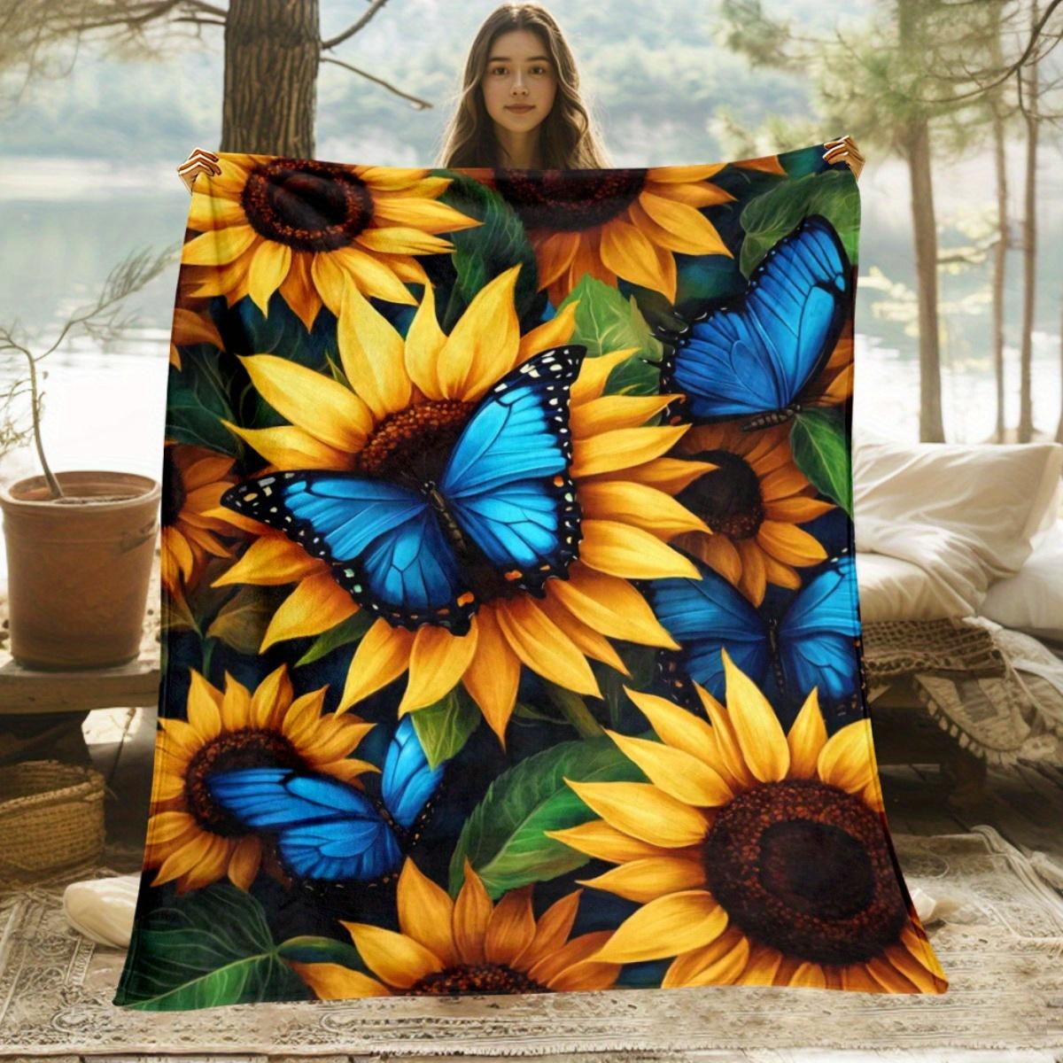 

Extra Large Sunflower & Butterfly Floral Blanket - Heavyweight 280GSM Flannel Throw - Soft Warm Bedspread for Couch, Camping, 70x100cm