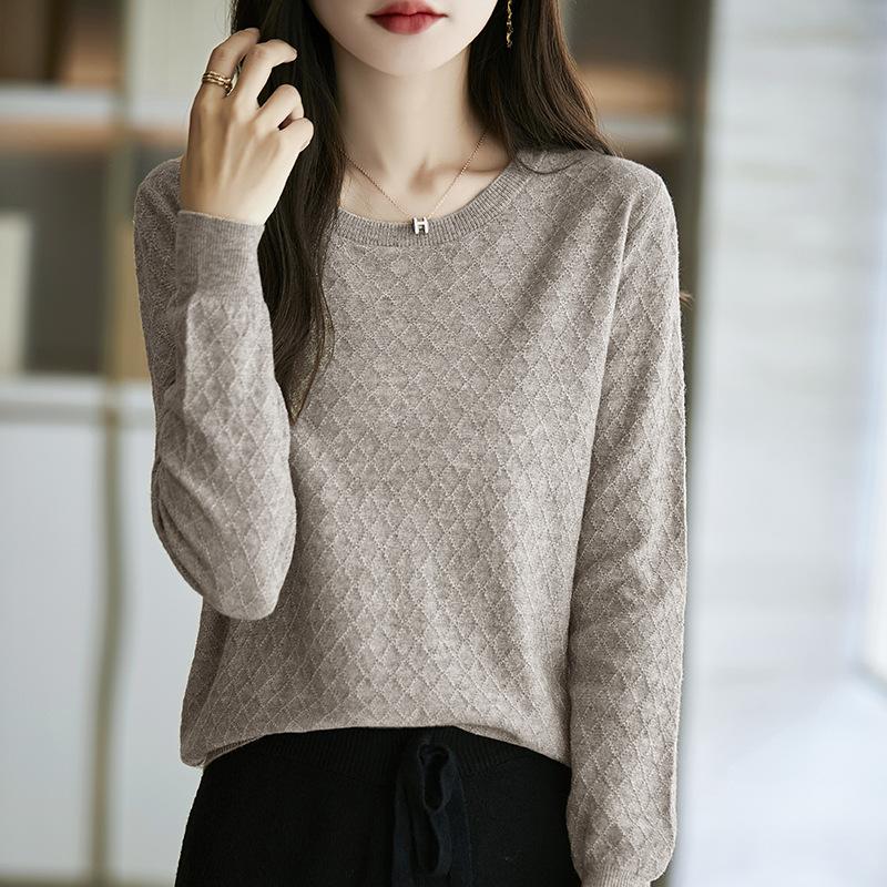 

Spring and Autumn New Crew Neck Hollow Bottom Shirt Women s Rhombus Loose Large Size Knitted Sweater Wear Long Sleeve Top S