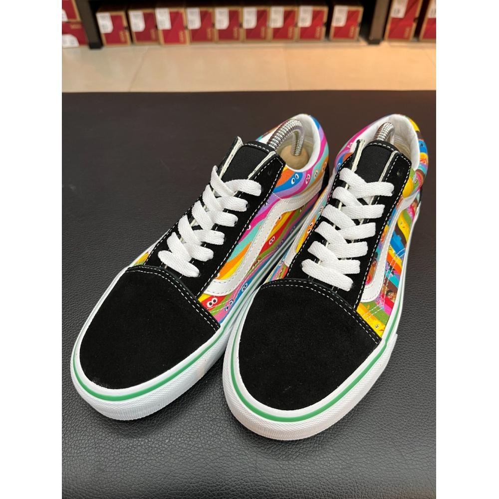 

Barnes Unisex Old School Sneakers Old Skool Sesame Street Multi VN000D3HBMB