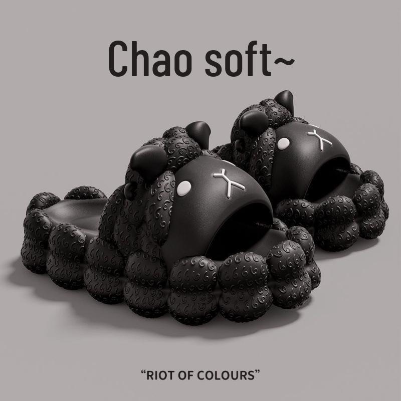 Women's Cute Sheep Slippers: Non-Slip, Cozy Indoor/Outdoor Footwear with Unique Step-on-Feeling Sandal Design.