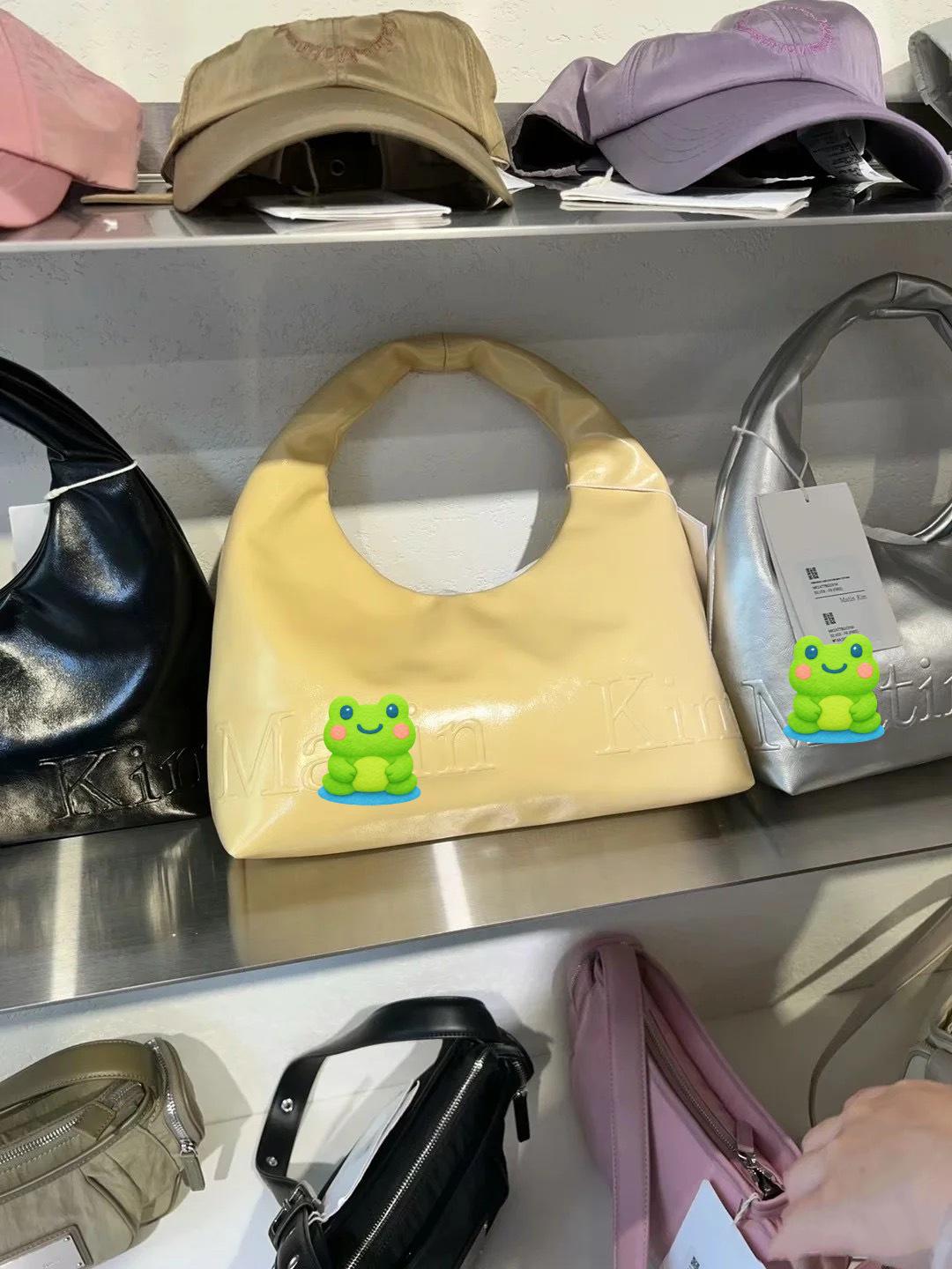 «Сумка через плечо Matin Kim Crescent 2024 года — женская сумка через плечо»