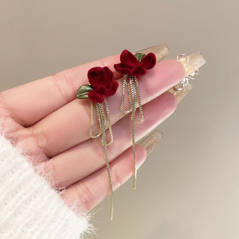 

Accessible Luxury Red Velvet Women s Autumn and Winter Ear Rings Camellia Flower tassel earrings