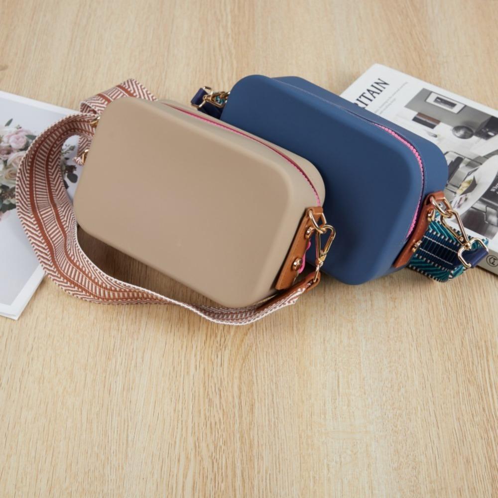 

Solid Color Cosmetic Bag Rectangle Silicone Messenger Bag Fashion Storage Bag Travel