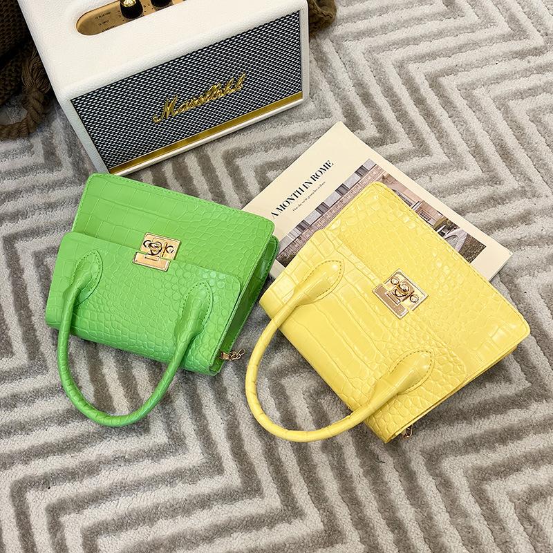 Fashionable Single handed Small Bag for Women's Mobile Phone Bag Fashionable and Versatile Crossbody Bag