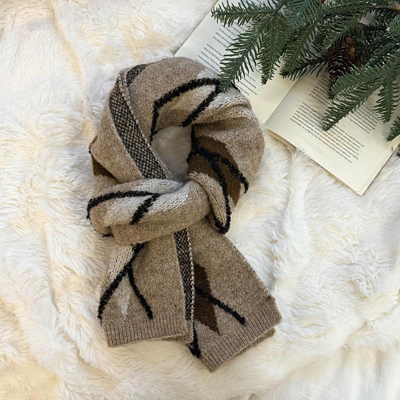 Christmas scarf autumn and winter versatile thickened warm retro rhombus plaid scarf scarf