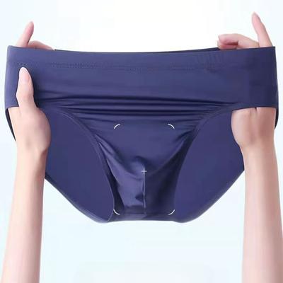 Slip senza cuciture da uomo in seta di ghiaccio Intimo sexy da uomo morbido a vita media Intimo color caramello