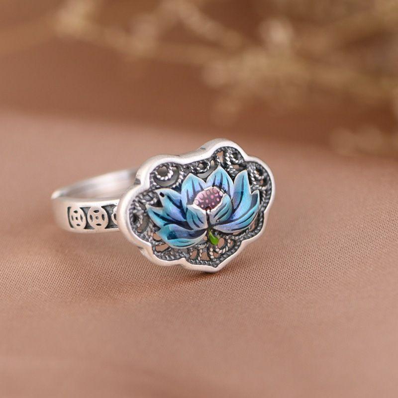 Retro Blue Lotus Adjustable Ring - Hollow Design, Simple & Versatile for Women