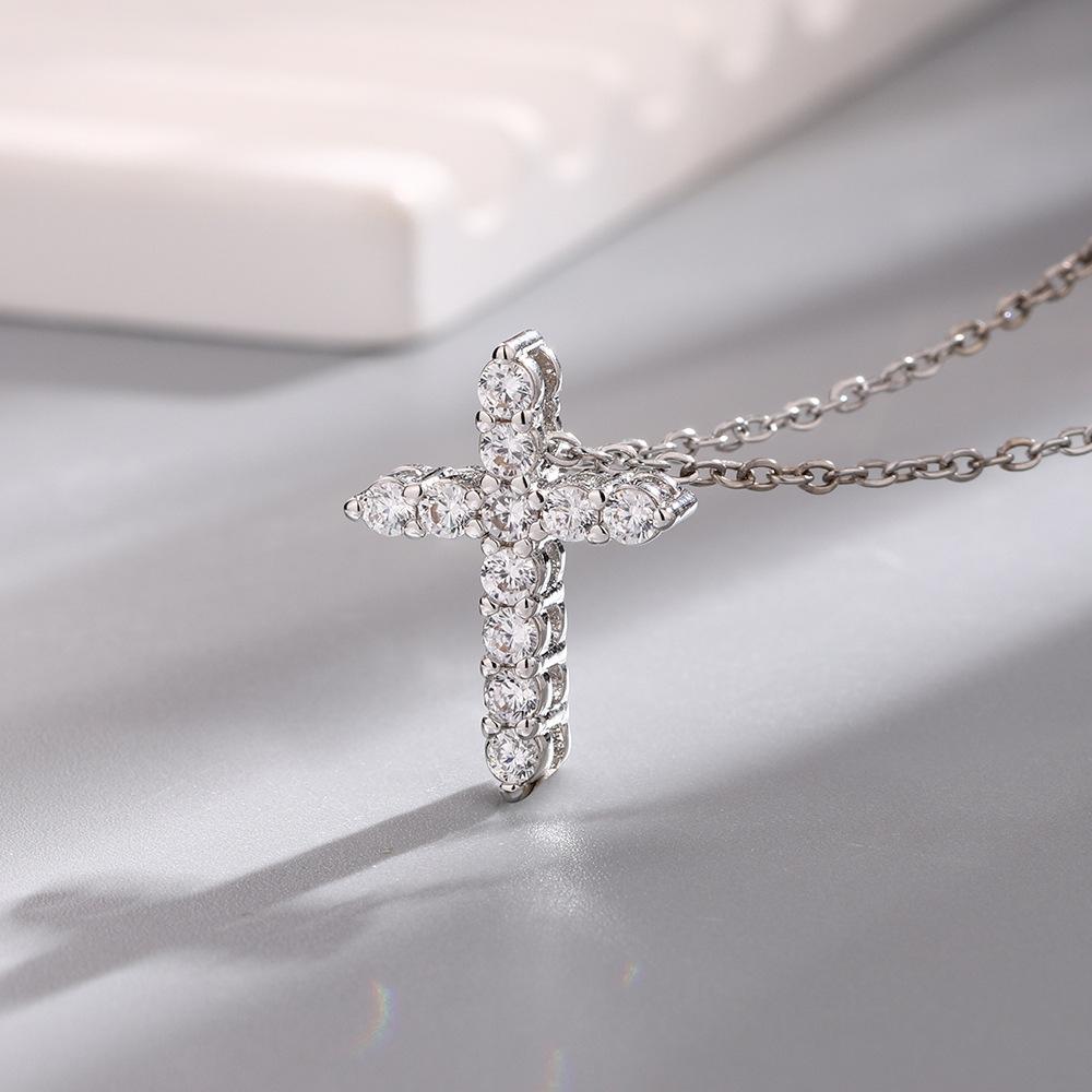 Cross Zircon Necklace Simple Personality Versatile Tide Cool Full Diamond Star With The Same Collarbone Chain