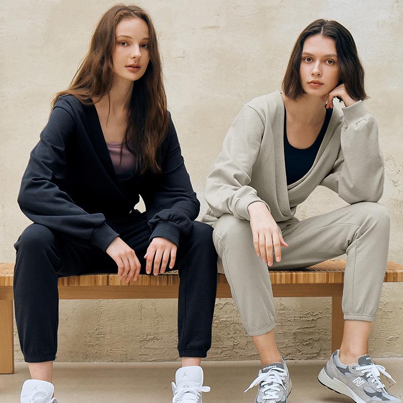 V-Ausschnitt Strickjacke Design Sportlich Lässig Damen Kurz Sweatshirt Trend