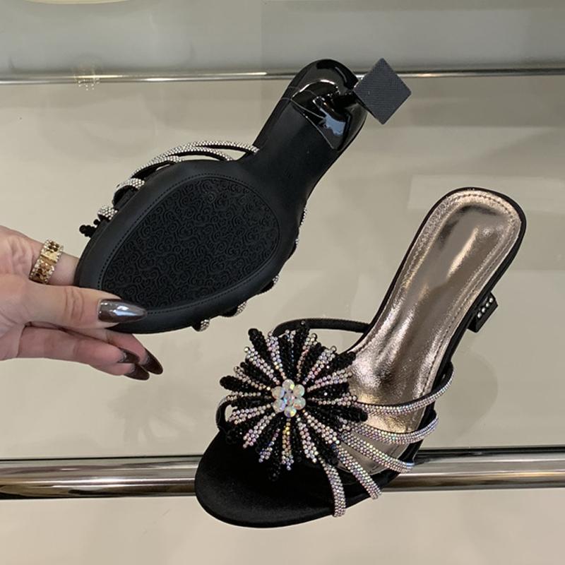 2025 New Gold Silver Crystal Gem Strange Low Heels Slippers Women Rhinestone Flowers Summer Party Prom Shoes Mules Sandals