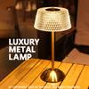 1 Peça Luminária de Mesa LED de Metal Nórdica Luz Decorativa Atmosférica Retro Bar Luz de Quarto Europeia Luxo Atacado Luz de Atmosfera