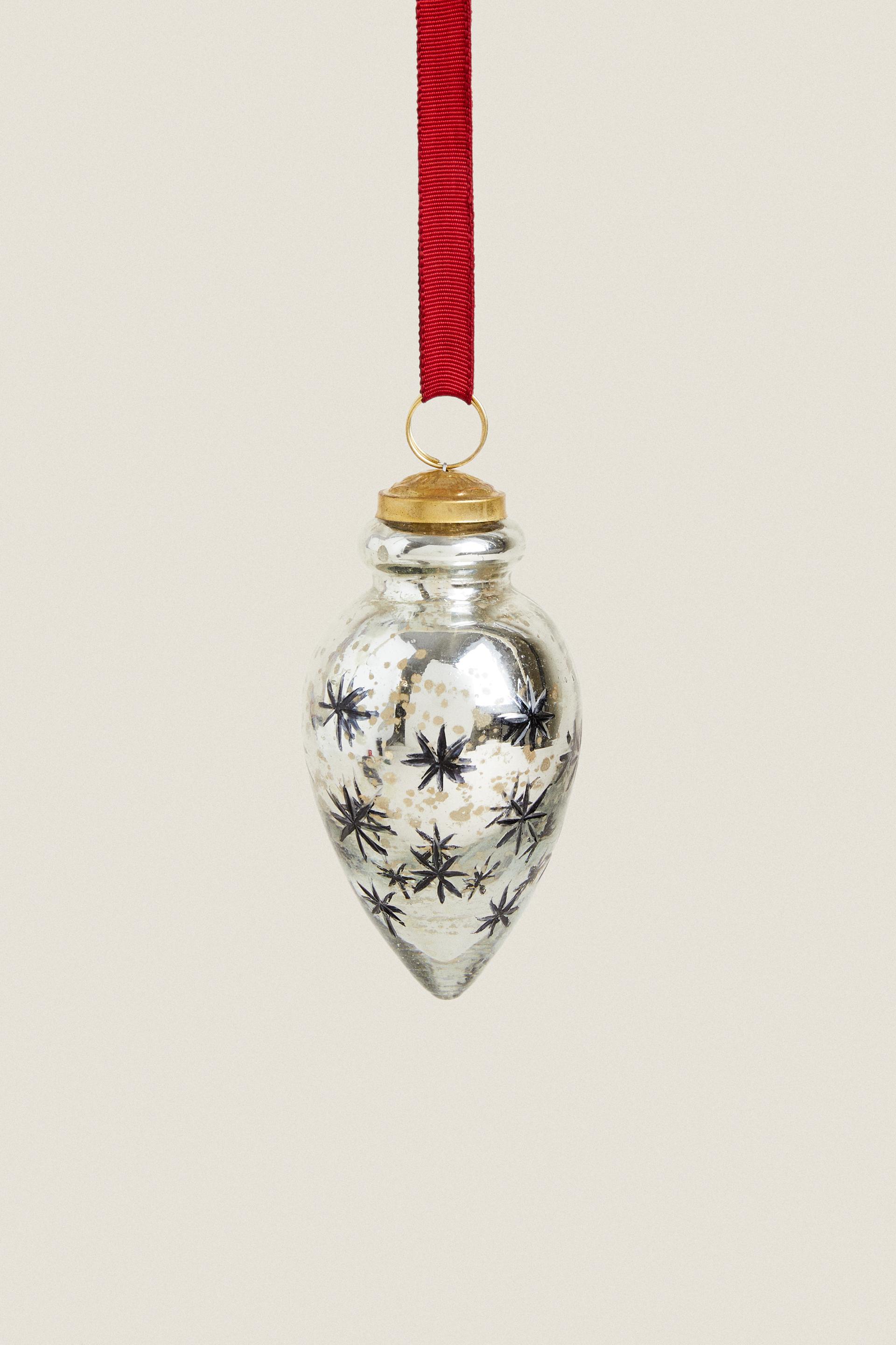 

GLASS CHRISTMAS DROPLET DECORATION WITH STARS