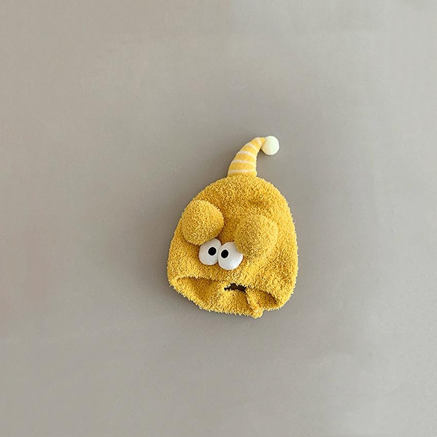 

New Cute Big Eyes Pullover Cap Warm Coldproof Ear Protection Hat Windproof Plush Infant Knitted Cap Outdoor Sports one size жёлтый