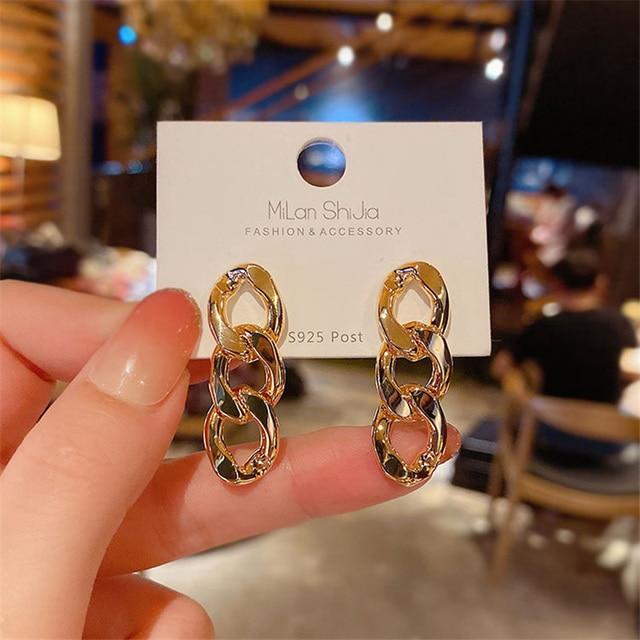 Chic Fashionable Hollow Chain Hoop Earrings Temperament Minimalist Minimalist Circle Bold Statement Earrings Jewelry Metallic Geometric Stylish