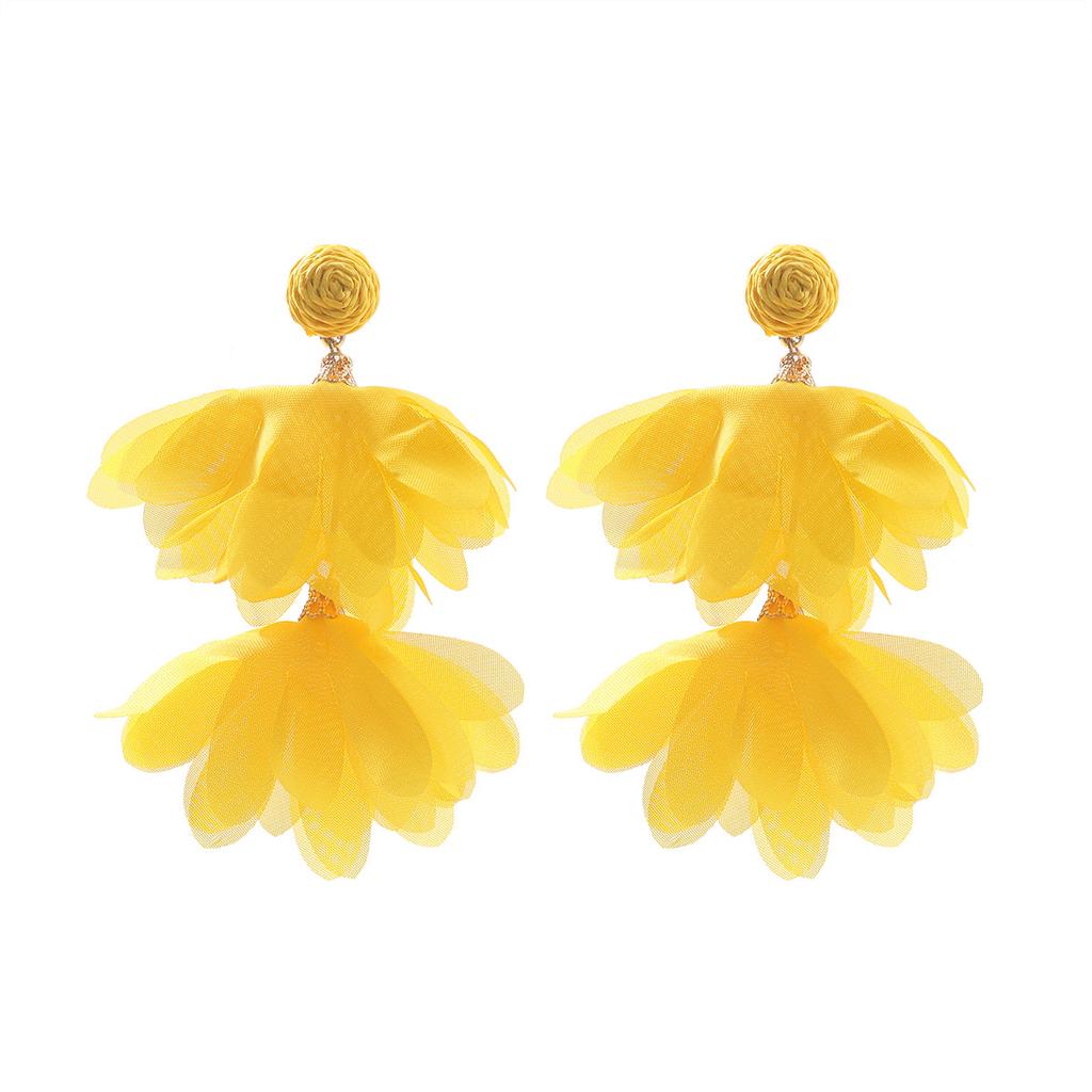 New Floral-style Fringed Fabric Earrings, Handcrafted, Niche Geometric Round Petal Earrings