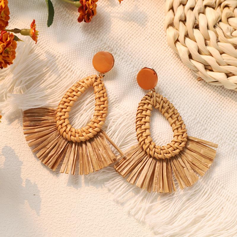 Vintage Grass Rattan Raffia Fringed Earrings Exaggerated Personality Bohemian Vacation Style Earrings Beach Earrings Women