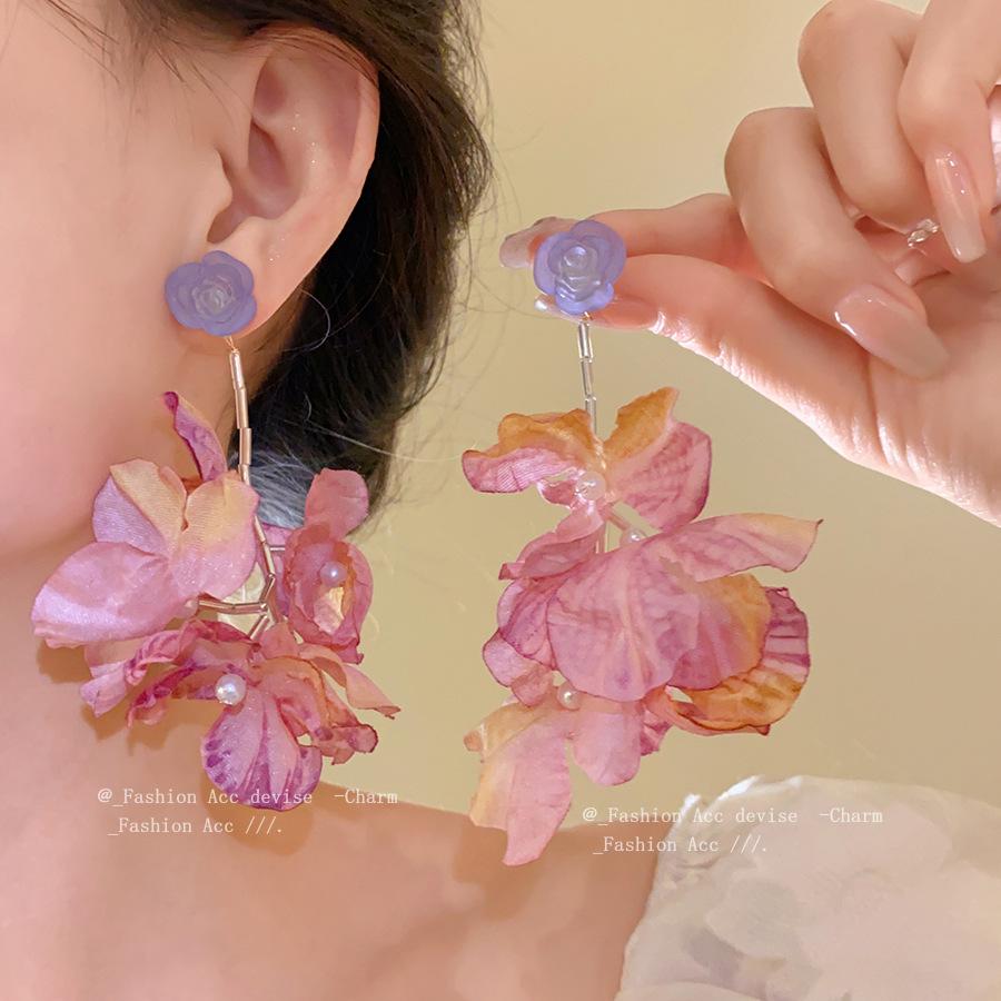 Silver fabric flower fringed earrings niche high-end earrings small fresh and exquisite temperament photo sweet earrings women
