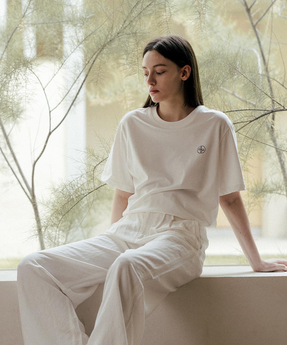 Noing Kou Printed Cotton T-Shirt (Ivory) Ivory