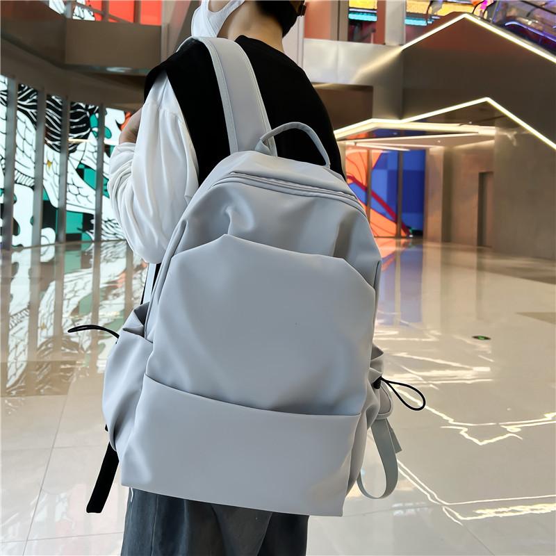 Versatile Japanese-style Backpack for Both Men and Women, A Solid Color Casual Large-capacity Travel Backpack