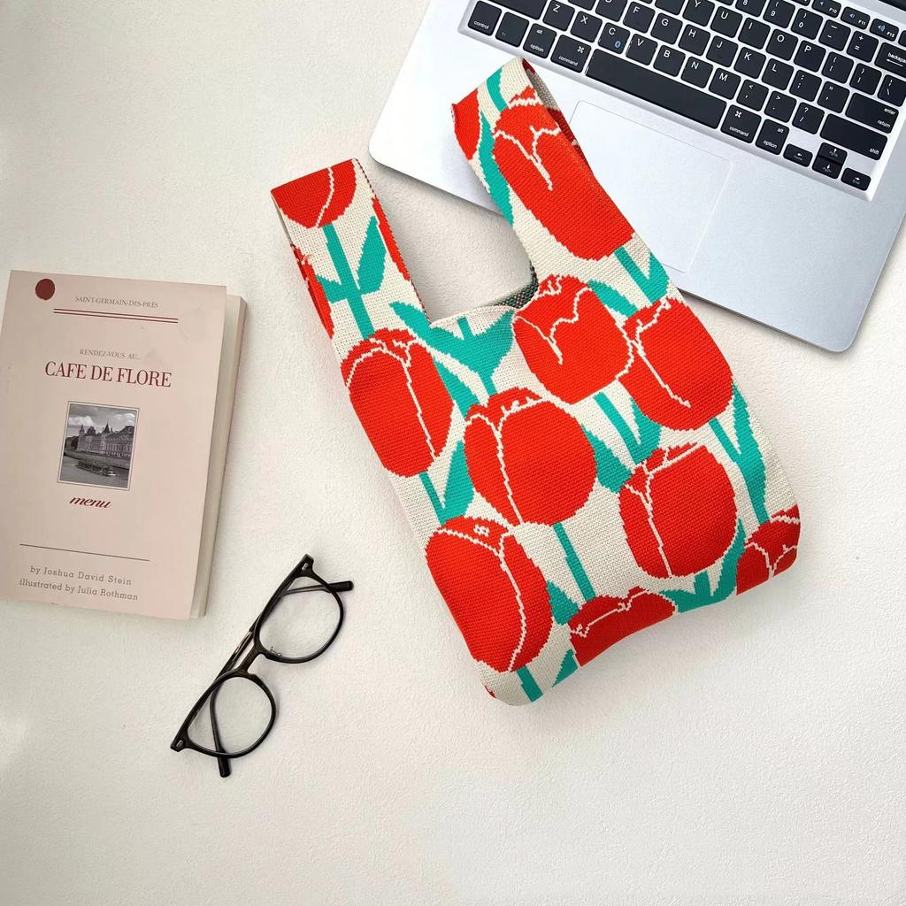 Women's Knot Wrist Bag Handmade Knitted Bag Portable Mini Striped Tote Bucket Phone Bags Large Capacity Autumn Winter Handbags