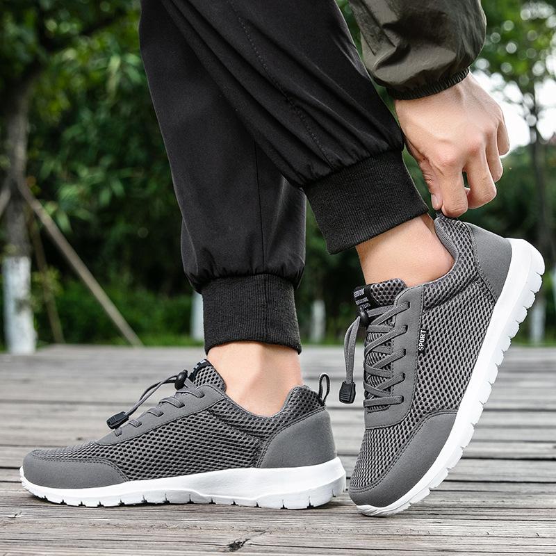 Spring and Summer New Shoes Mesh Breathable Sports Casual Shoes Flying Woven Running Shoes