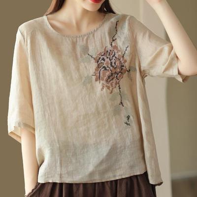 Women's Summer Boho-Chic Vintage Embroidered Cotton-Linen Short-Sleeve T-Shirt: Loose-Fit, Round Neck, Slimming, Pullover Top