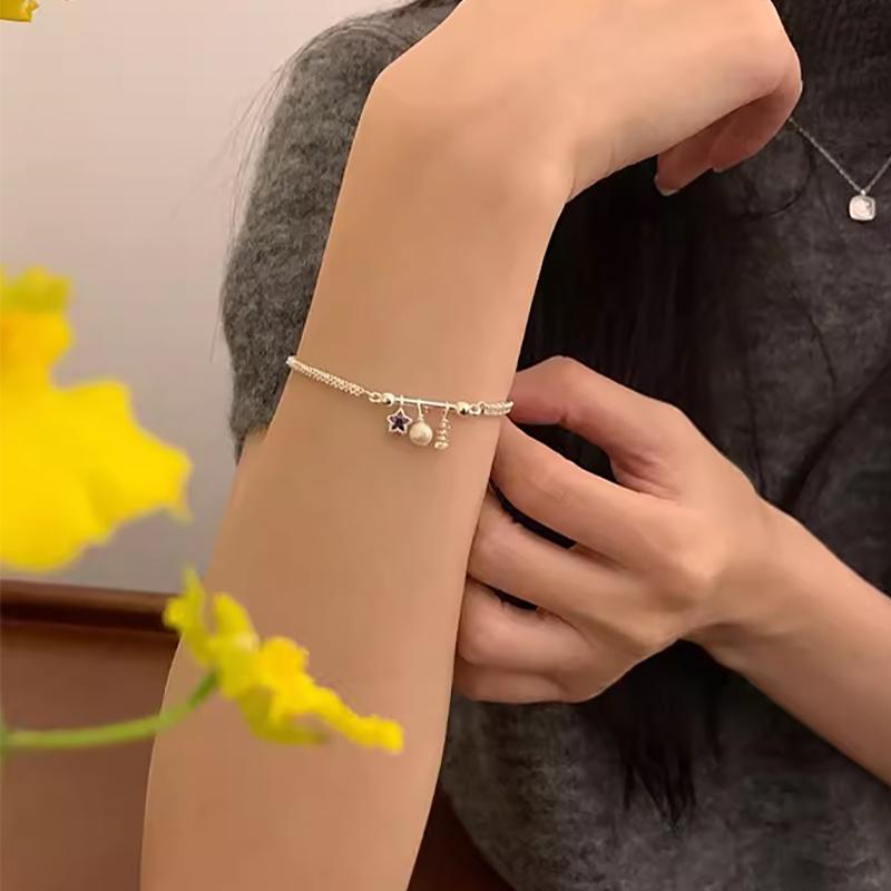 Pure Silver Star Bracelet for Women Delicate Sweet Light Luxury Niche Design Bracelets New Exquisite and Versatile Star Jewelry