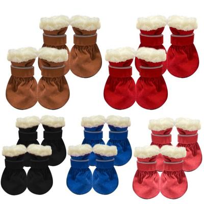 Para Filhotes de Estimação no Inverno, Adicione Fleece e Sapatos de Sola Macia Espessos que Não Saem e São Antiderrapantes