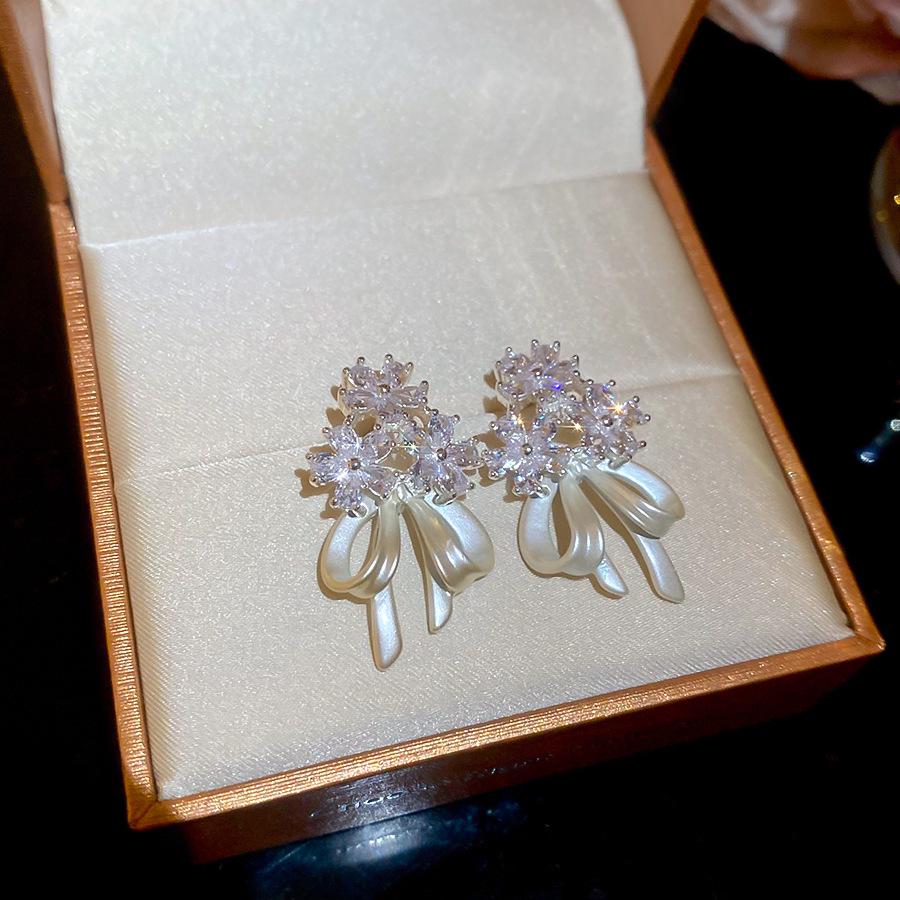 Kolczyki z frędzlami w kształcie łzy z cyrkoniami i motylami - Lekki luksusowa biżuteria modowa dla kobiet