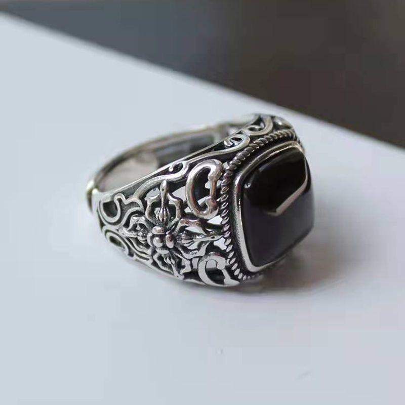 Bold Men's Ring: Retro 925 Silver-Plated Adjustable Obsidian Ring with Creative Design