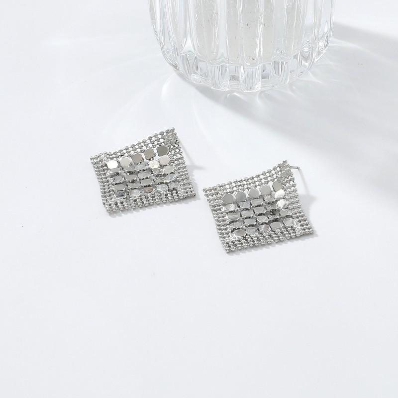 Geometric Rhombus Stud Earrings Women Zinc Alloy Gold Plated Modern Vintage Chic Lightweight Luxury Fashion Jewelry
