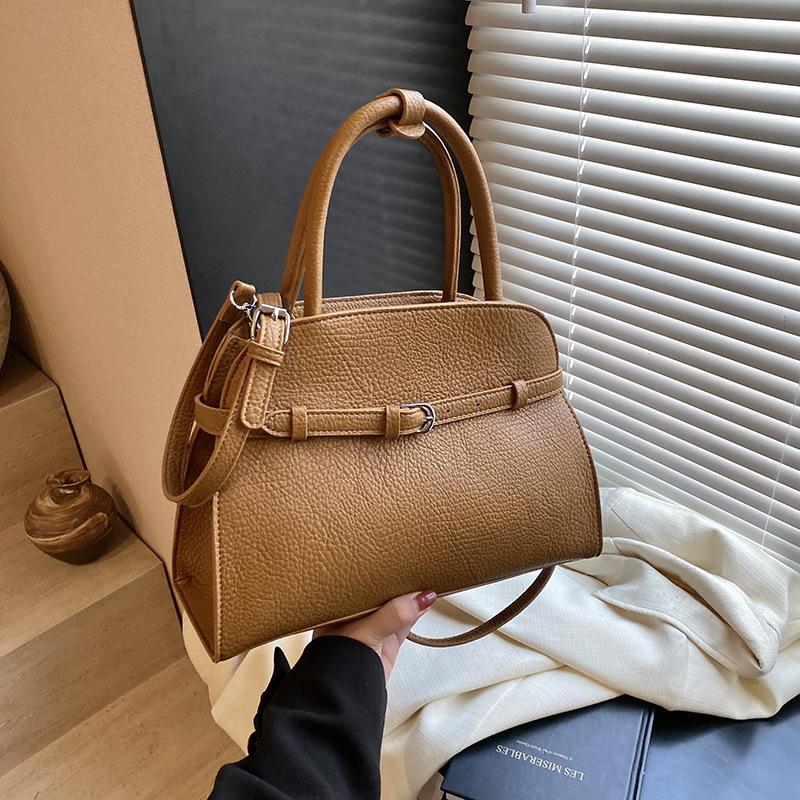 Portable Fashion Briefcase Women's New Large-capacity Casual Versatile Shoulder Bag Commuter Messenger Women's Bag