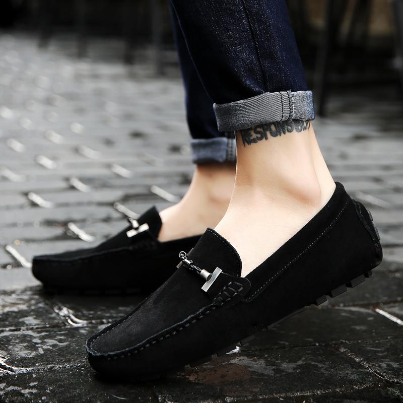 Módní Pánská Lehká Neformální Obuv 2024 Nová Kožená Pánská Nazouvací Obuv Klasická Pánská Pohodlná Řidičská Obuv Jednoduché Pánské Mokasíny
