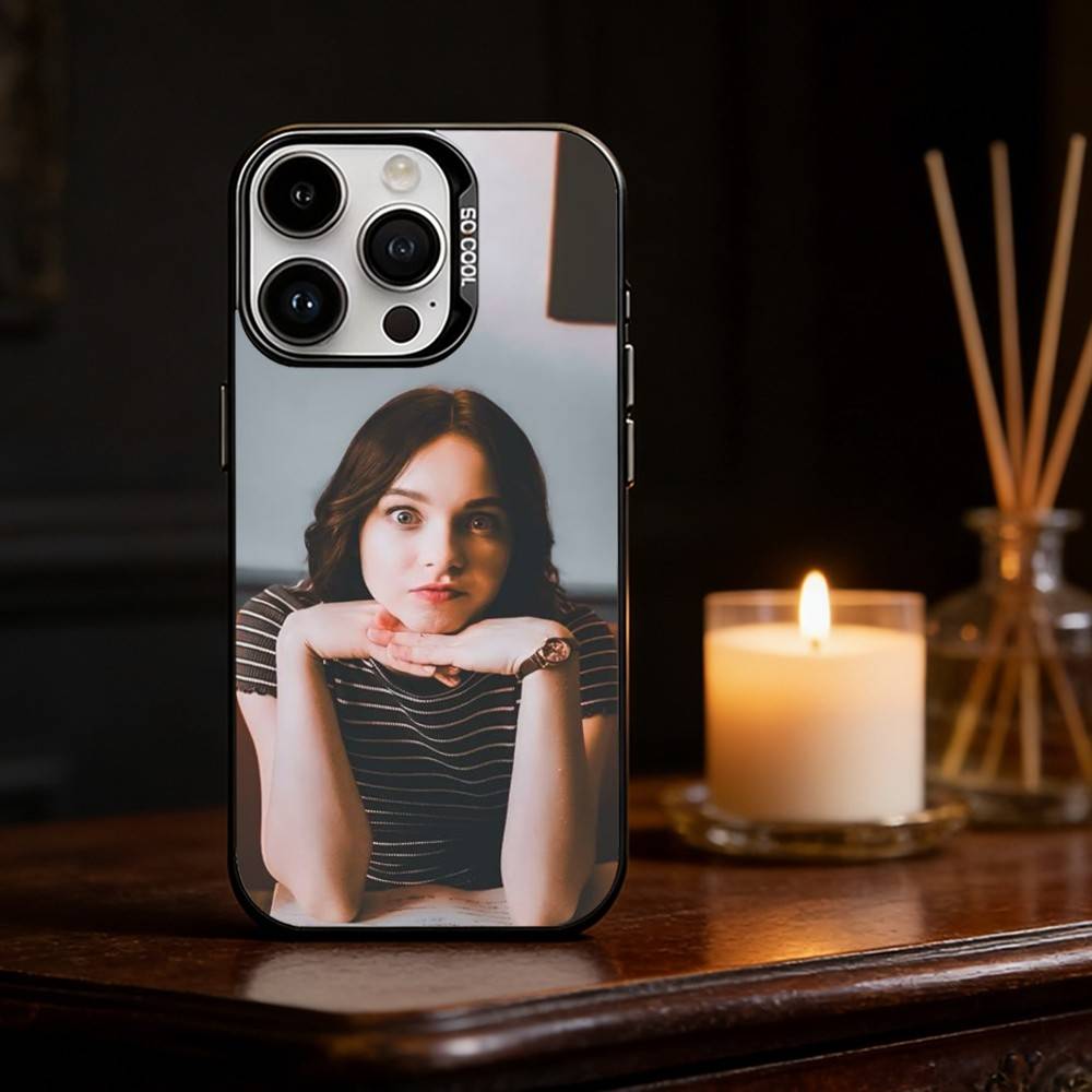 Lovely E-Emma Actor M-Myers Phone Case For iPhone 17 16 15 14 13 12 11 Pro Max Plus Silver Matte Black Cover