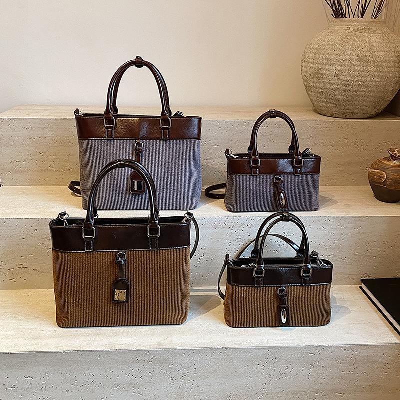 Nische Kontrastfarben Tasche Damen neue Herbst- und Winter vielseitige Umhängetasche modische tragbare Ausgehtasche kleine Tasche