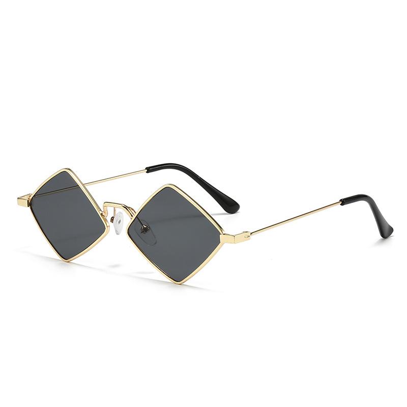 New Style Women's Metal Material Diamond Shaped Sun Glasses Women Fashion Style Street Photography Sunscreen Eyeglasses UV400 Protection Eyewear