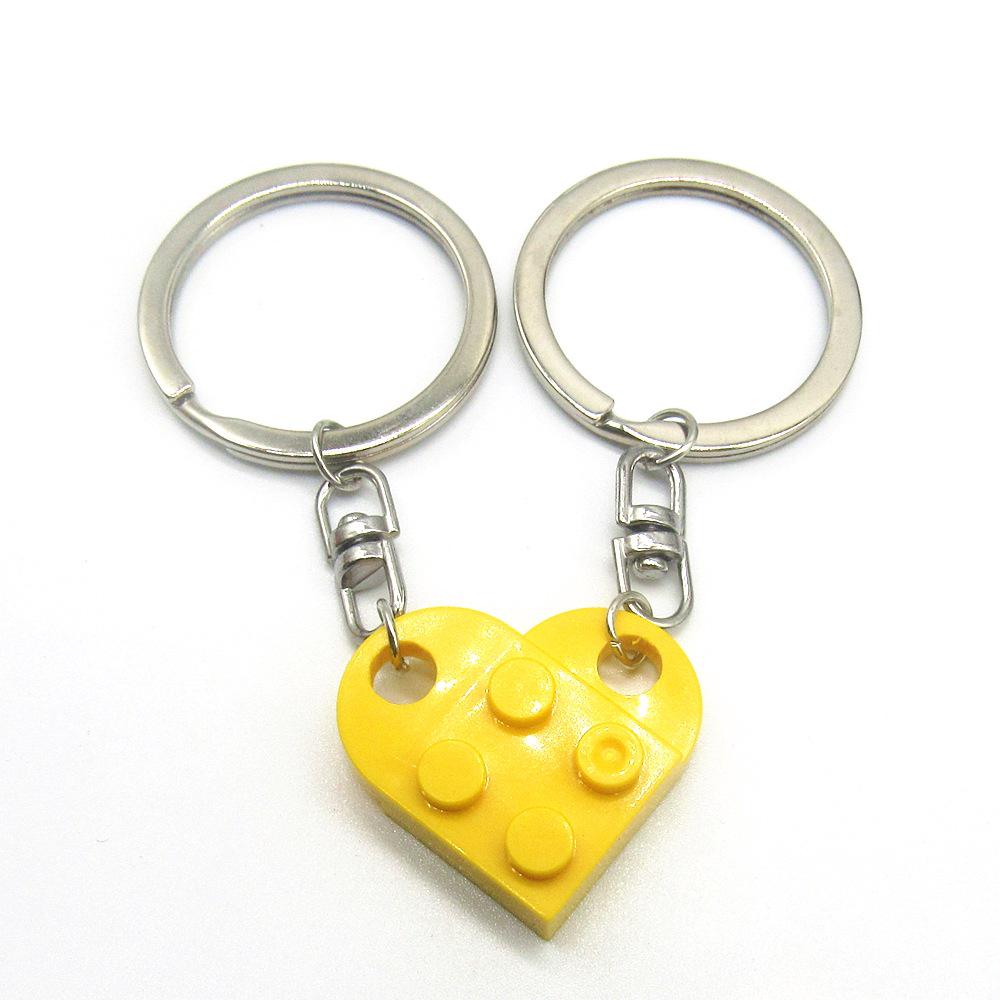 LEGO Heart Puzzle Keychain: European & American Style Building Block for Couples