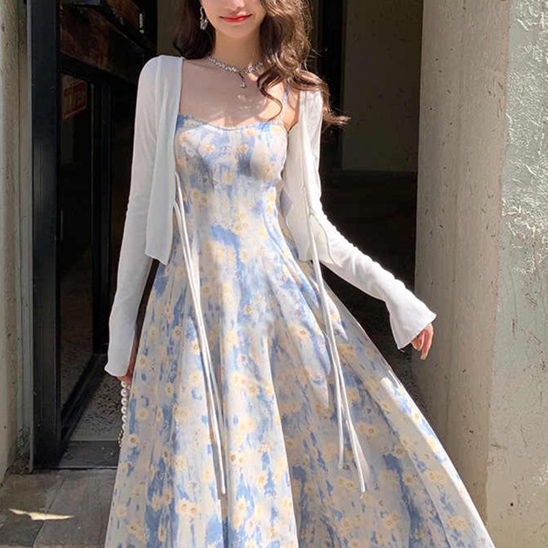 Dámské francouzské květinové modré letní šaty na špagetová ramínka: Elegantní styl Long Beach