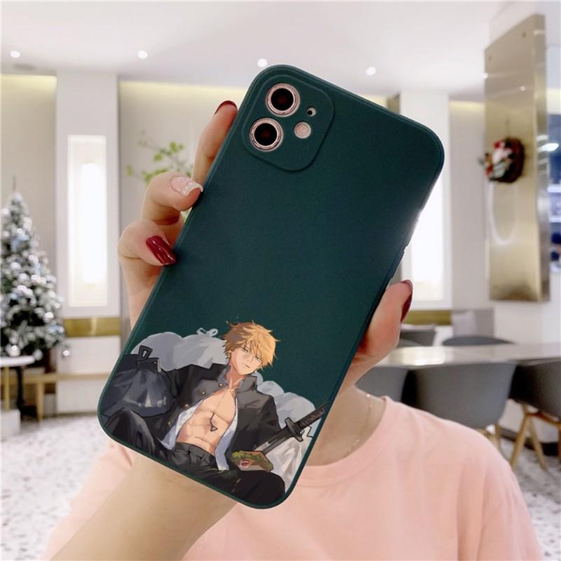 Japan Chainsaw Man Phone Case For IPhone 14 11 12 13 Pro Max X XR XSMax 6 6S 7 8 Plus SE 2022 Soft Square Color Phone Cover