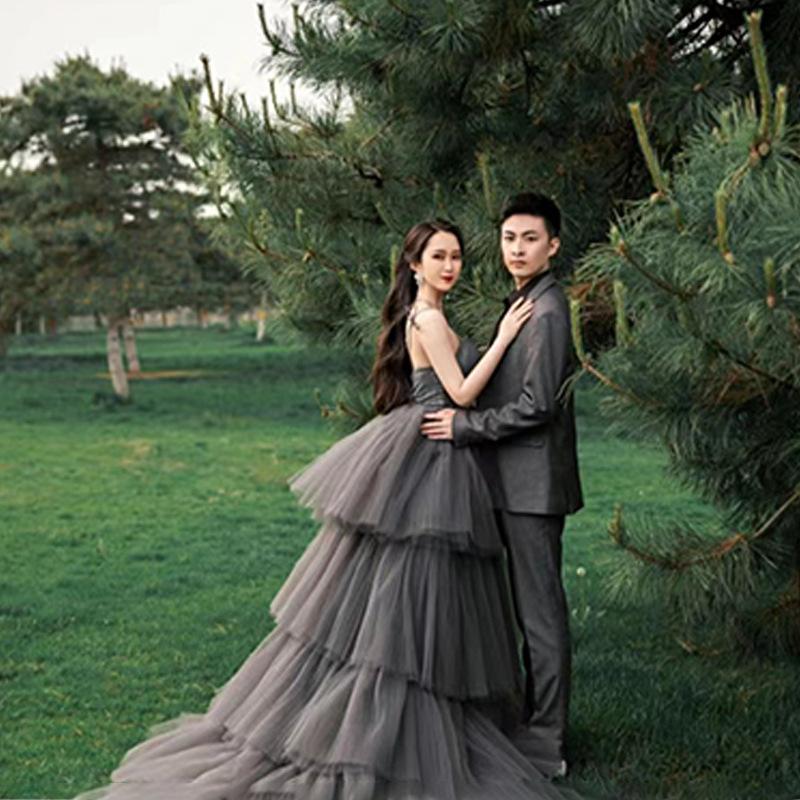 Bröllopspar Fråga Klädfärg Klänning Mori Grå Elegant Bröllopsklänning Lång Släpklänning