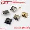 Borchie Piramidali Dorate 25MM - Quadrate, Placcate in Ferro, Scatolate per Decorazione