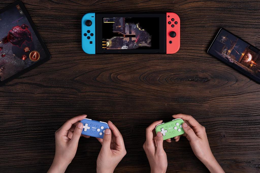 8BitDo Micro Bluetooth gamepad kapesní mini ovladač pro Switch, Android, Raspberry Pi, podporuje režim klávesnice (Modrý)