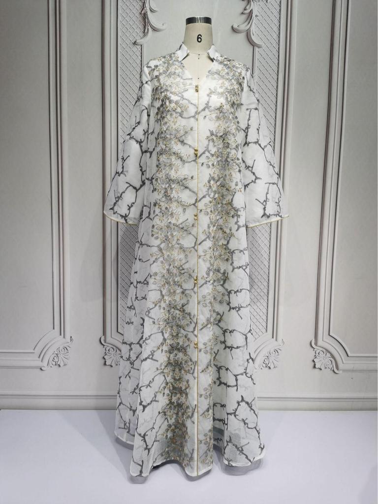 Middle Eastern Arabic Style Embroidered Long Sleeve Dress for Muslim Women 2025