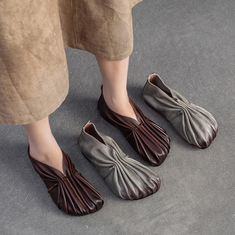 Johnature Retro Handmade Pleated Flats Genuine Leather Round Toe Soft Soled Lightweight Women's Slip-on Shoes