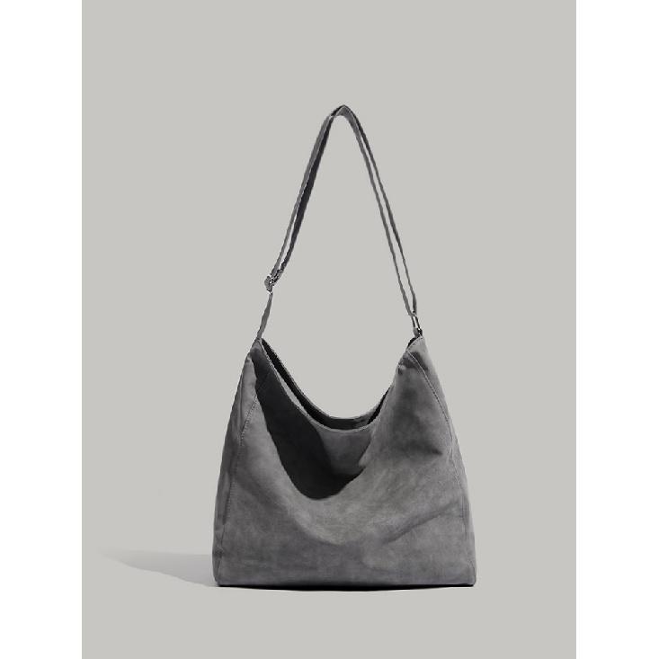 New tote bag with a high-end feel, single-shoulder crossbody bag, niche fashion versatile large-capacity vintage bucket bag for women