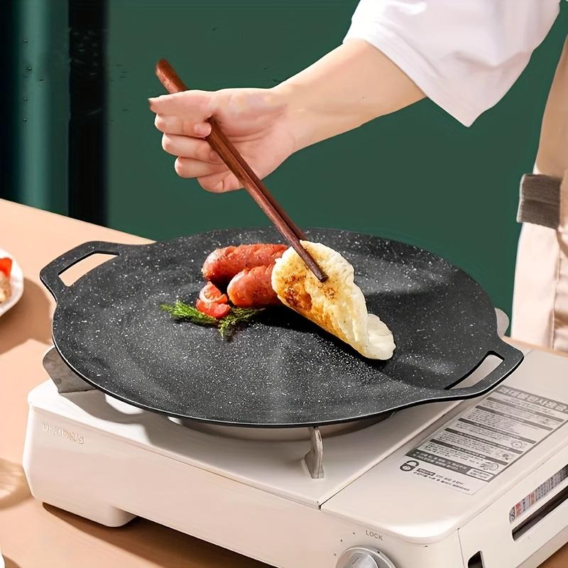Cast iron skillet with handle - great for everyday cooking of pancakes, eggs, steaks, etc. - durable and easy to turn over