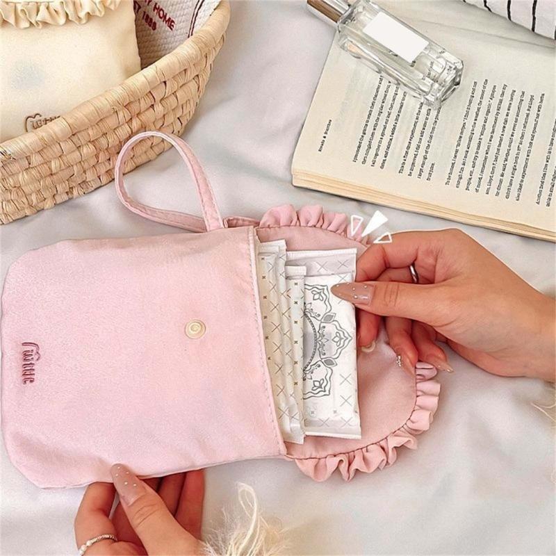 Sanitary Napkin Storage Pouch Stylish Milk Fleece Construction Spacious Interior Holder For Cosmetics Small Items