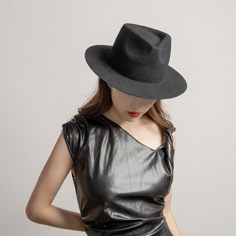 Europe, America autumn and winter new fashion leisure crown top short brim wool jazz hat outdoor shopping concave top hat