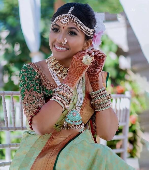 Beautiful Golden Jari with New Design Soft Lichi Silk Saree