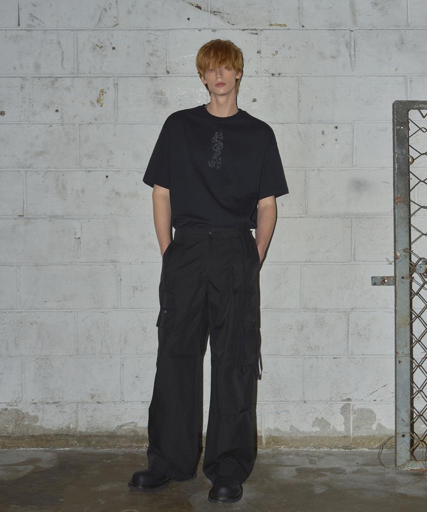 Ledeoli Drag-On Oversized Short Sleeve Tee [White]